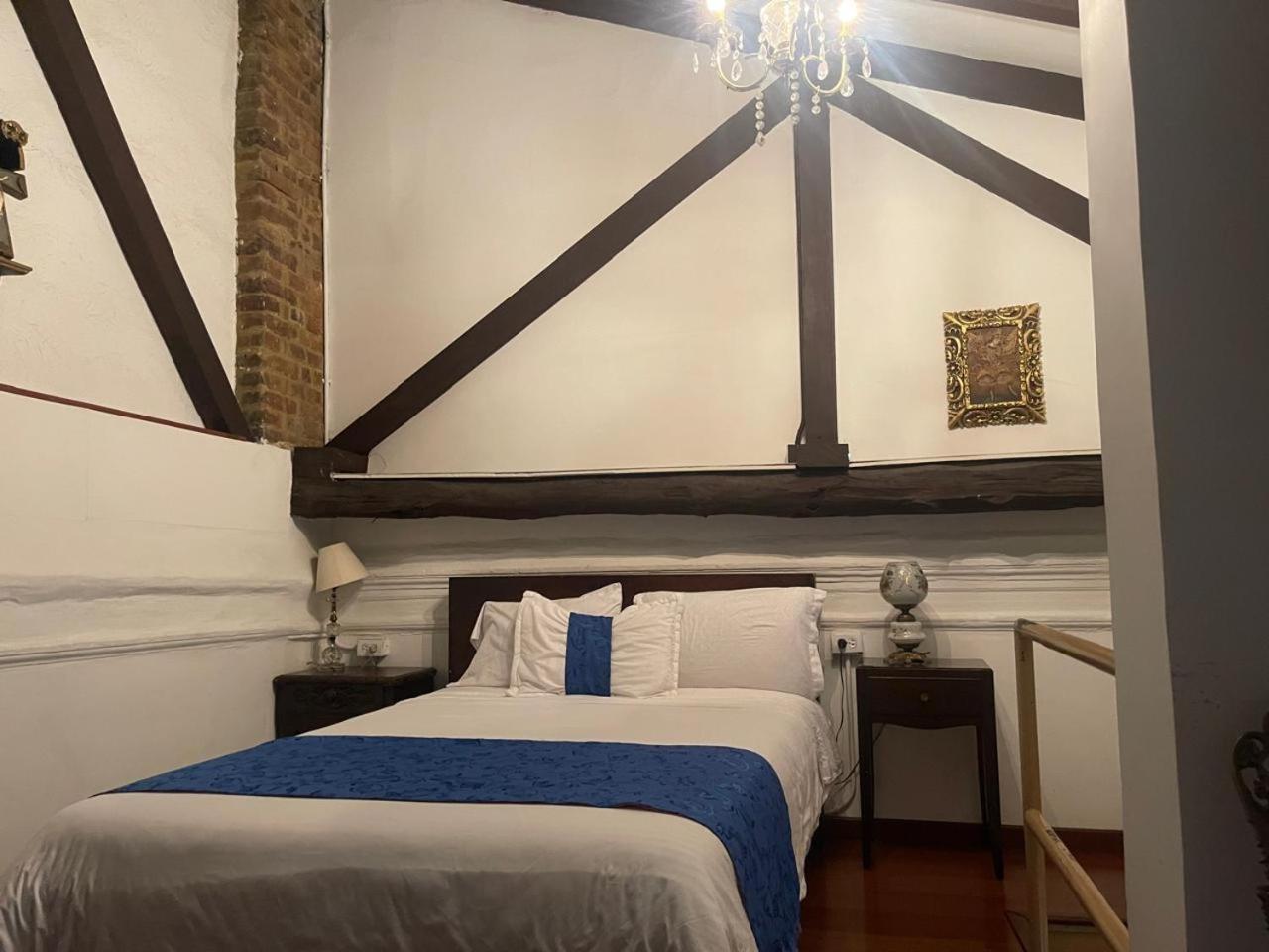 Hotel Casa De La Luz Богота Экстерьер фото